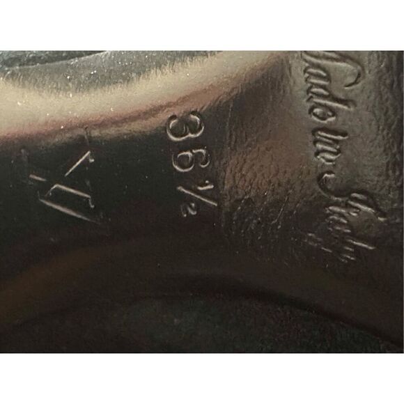 Louis Vuitton Suede Ankle Boots Size 361/2 Retail ( $1760) - Picture 12 of 12